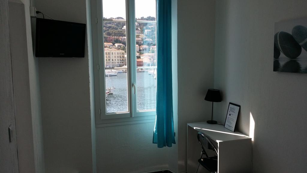 Le Barock Saint-Mandrier-sur-Mer Room photo